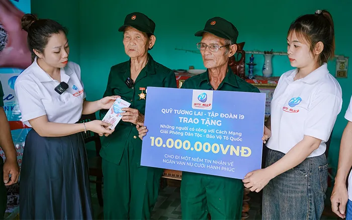 Hình ảnh đội ngũ hỗ trợ khách hàng của Thabet88